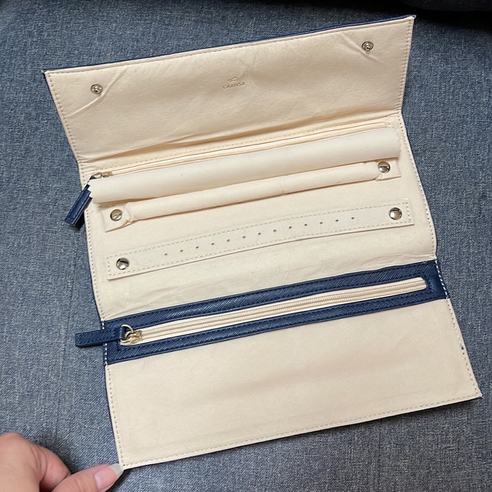Carpisa Jewelry Roll - Picture 7 of 8